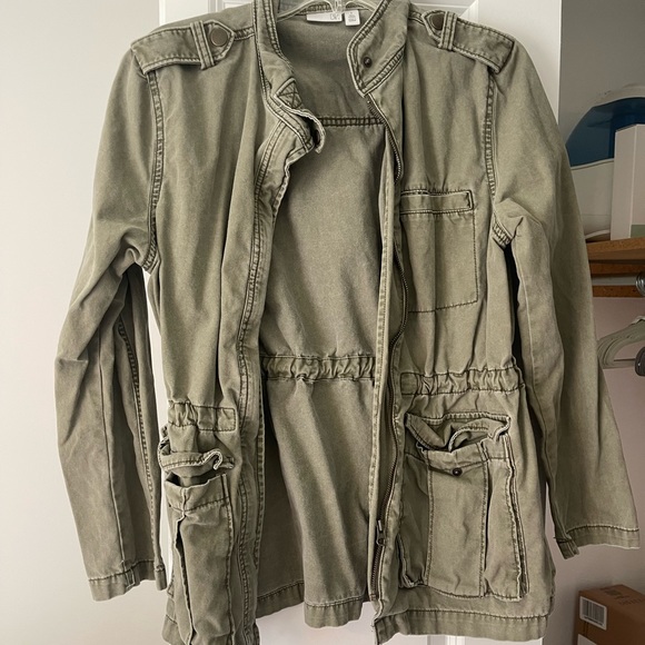 EUC - Picture 1 of 1